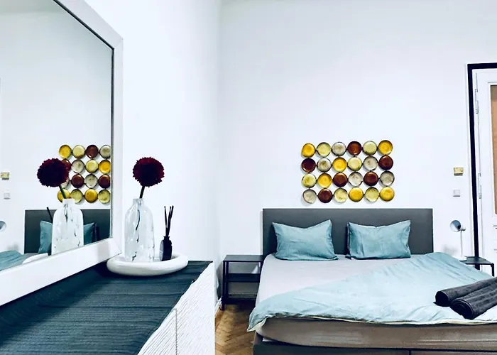 Appartement Affordable Apartment, 4 Minutes From Stadthalle And U6 Metro *